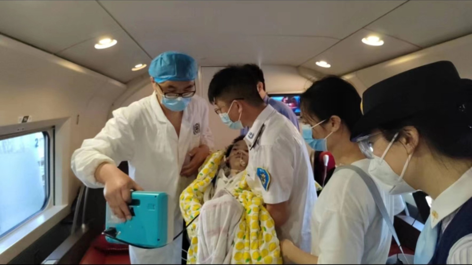 贡嘎县专业高铁转运